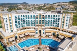 The Lumos Deluxe Resort