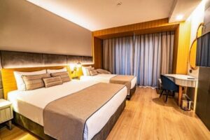 Diamond De Luxe Hotel & Spa