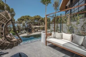 Unique Lifestyle Hotel