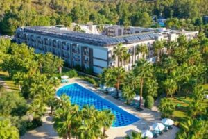 Green Bay Resort & Spa