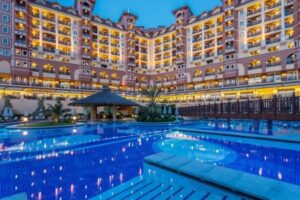 Villa Side Hotel