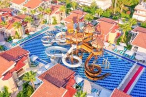 Crystal Club World Of Colors