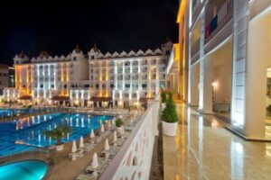 Oz Hotels Side Premium