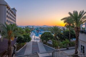 Lake & River Side Hotel & Spa