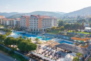 Ramada Resort Kusadasi & Golf