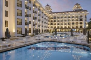 Blue Marlin Deluxe Spa & Resort