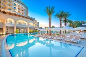 Kirman Sidemarin Beach
