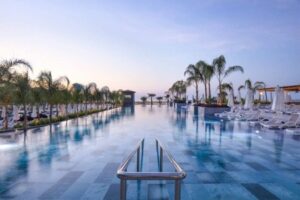 Mylome Luxury Hotel & Resort