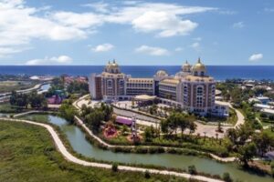 Delphin Be Grand Resort (Ex. Botanik Lares)