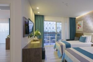 Lonicera West (Ex.gold Island Mondo)