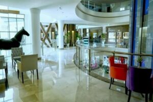 Luna Blanca Resort